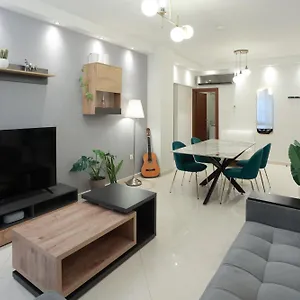 Orion White Tower Διαμέρισμα
